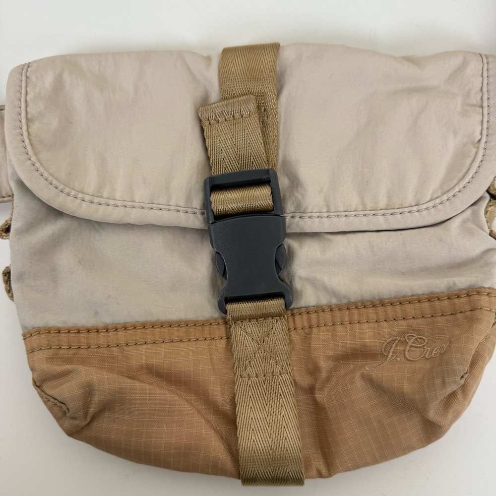 J.Crew Montauk belt bag in recyled nylon - Picture 8 of 11